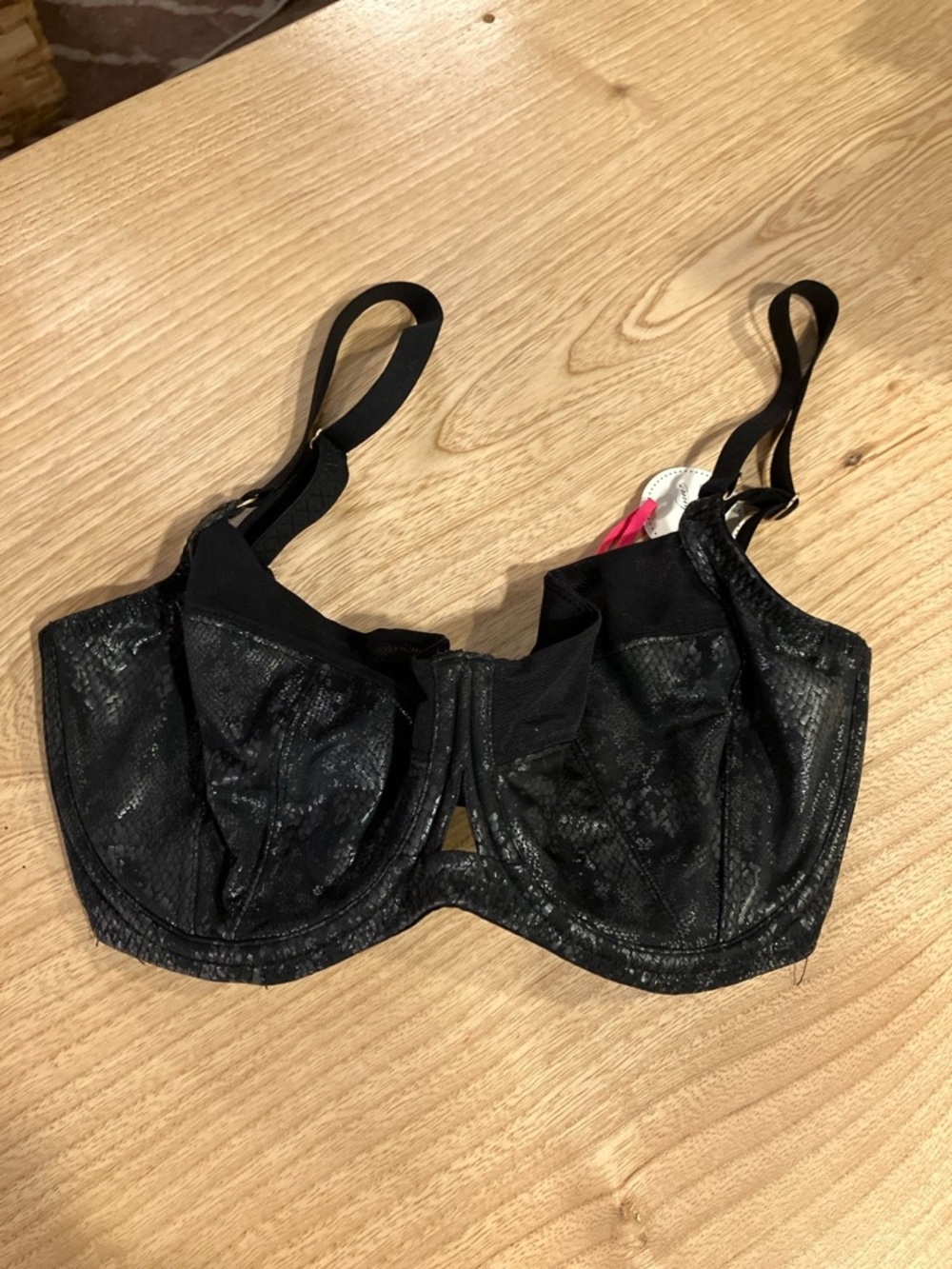 Bare Neccessities Side Support Bra 32G